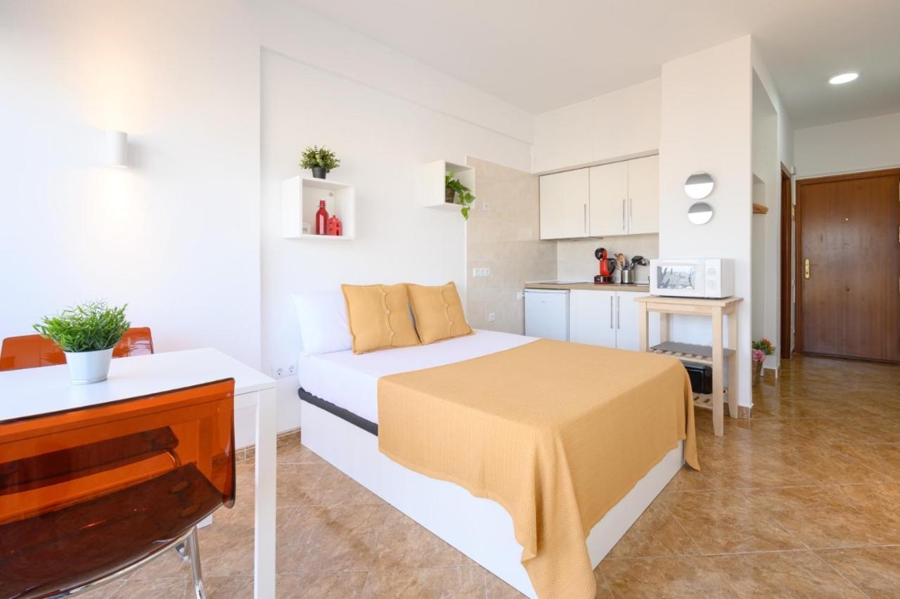 Sea & Mountain, Front Line, 1 Min To Beach By 10Tosea Fuengirola Luaran gambar